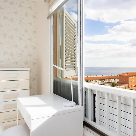 Home2book Sunny Escape, Pool & In Caletillas Апартаменты